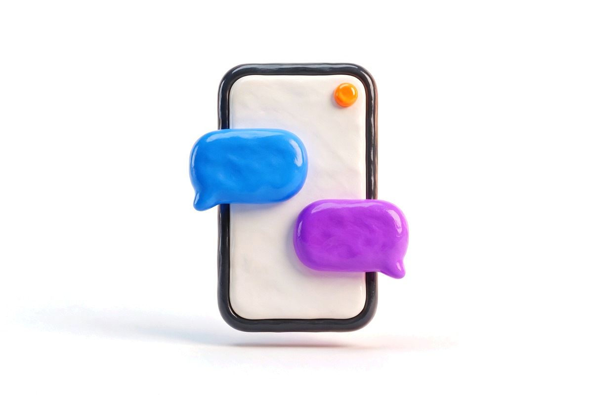 Glossy 3D phone with two chat bubbles